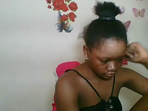 Snapshot of HotJeylee chatting on 09-19-25, 09:11 HotJeylee online show from 09-19-25, 09:11