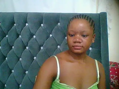 HotJeylee online show from 12-22-25, 06:49