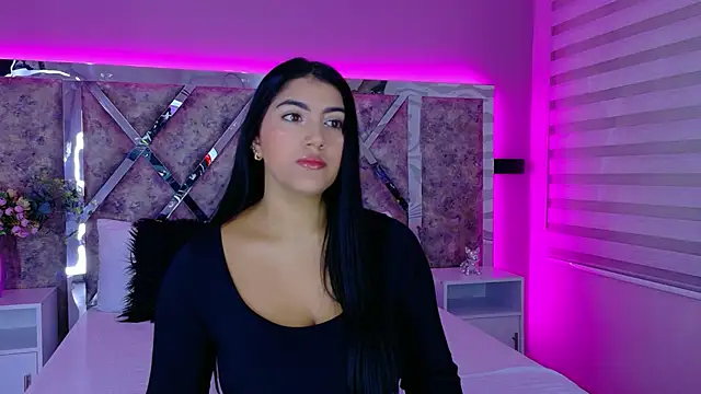 PaulinaDuarte online show from 09-18-25, 12:40