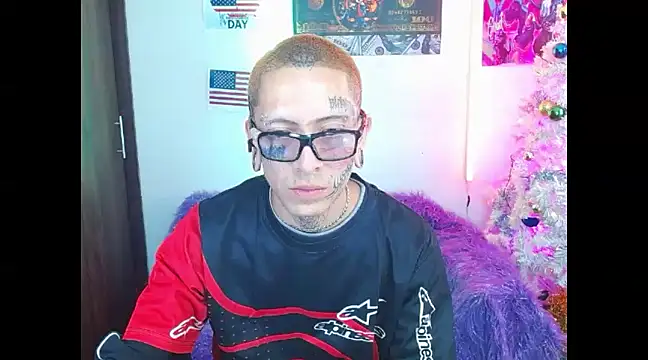 deivid estrada online show from 12-28-24, 03:48