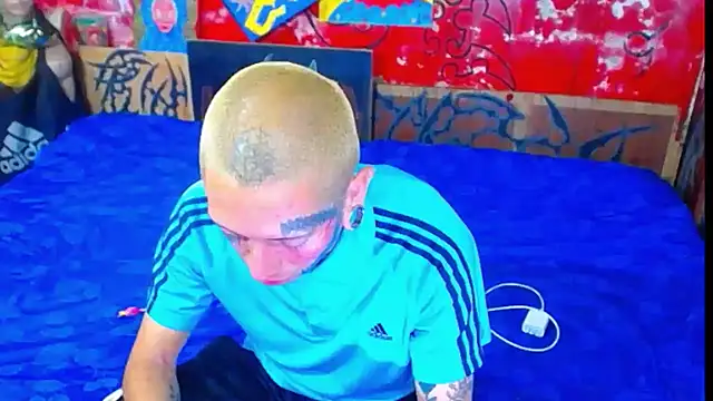 deivid estrada online show from 11-05-25, 04:40