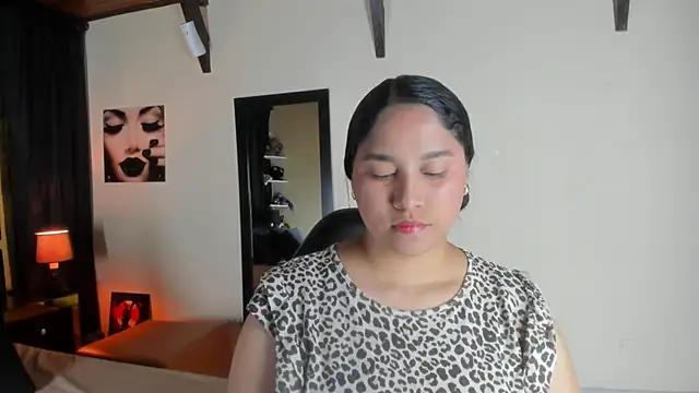 EmiliWilliams online show from 11-11-25, 10:21