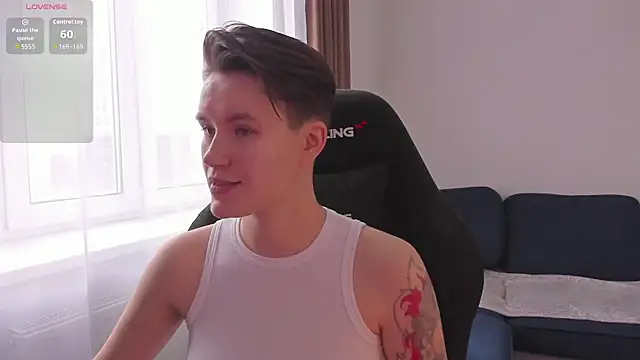 Snapshot of JessieFlower chatting on 12-05-25, 09:29 JessieFlower online show from 12-05-25, 09:29