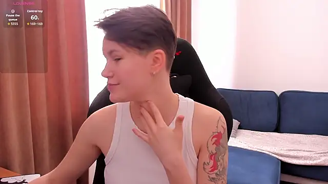 Snapshot of JessieFlower chatting on 03-17-26, 07:44 JessieFlower online show from 03-17-26, 07:44