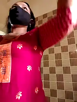 Snapshot of Payel-Sen chatting on 01-14-25, 03:01 Payel-Sen online show from 01-14-25, 03:01