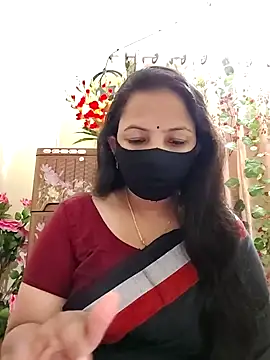 Snapshot of Payel-Sen chatting on 01-14-25, 06:07 Payel-Sen online show from 01-14-25, 06:07