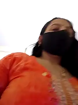 Snapshot of Payel-Sen chatting on 01-15-25, 03:33 Payel-Sen online show from 01-15-25, 03:33