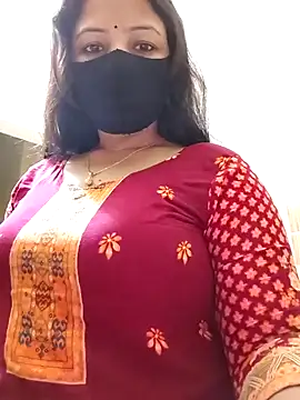 Snapshot of Payel-Sen chatting on 01-25-25, 02:26 Payel-Sen online show from 01-25-25, 02:26