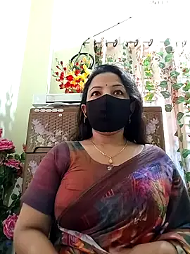 Snapshot of Payel-Sen chatting on 02-04-25, 02:49 Payel-Sen online show from 02-04-25, 02:49