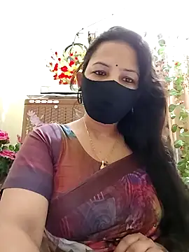 Snapshot of Payel-Sen chatting on 02-04-25, 06:17 Payel-Sen online show from 02-04-25, 06:17