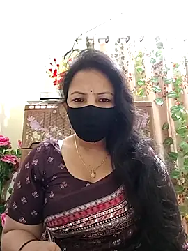 Snapshot of Payel-Sen chatting on 02-07-25, 06:13 Payel-Sen online show from 02-07-25, 06:13