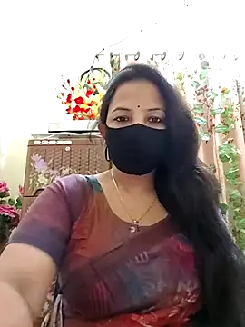 Snapshot of Payel-Sen chatting on 02-08-25, 06:33 Payel-Sen online show from 02-08-25, 06:33