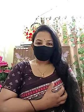 Snapshot of Payel-Sen chatting on 02-09-25, 06:58 Payel-Sen online show from 02-09-25, 06:58