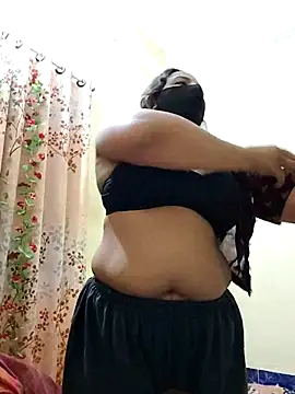 Snapshot of Payel-Sen chatting on 02-18-25, 09:09 Payel-Sen online show from 02-18-25, 09:09