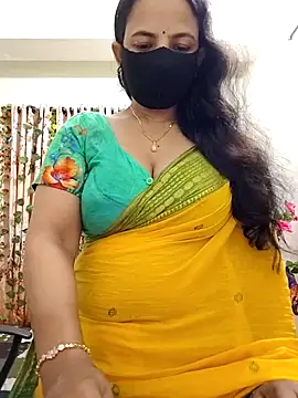 Snapshot of Payel-Sen chatting on 09-11-25, 07:03 Payel-Sen online show from 09-11-25, 07:03