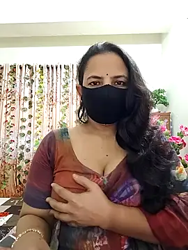 Snapshot of Payel-Sen chatting on 09-17-25, 07:32 Payel-Sen online show from 09-17-25, 07:32