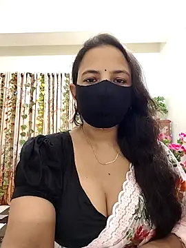 Snapshot of Payel-Sen chatting on 09-21-25, 06:31 Payel-Sen online show from 09-21-25, 06:31