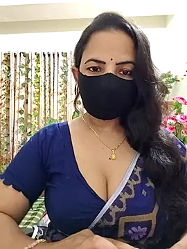 Snapshot of Payel-Sen chatting on 10-05-25, 05:55 Payel-Sen online show from 10-05-25, 05:55