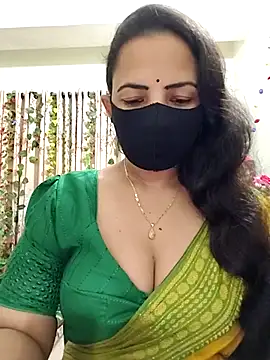 Snapshot of Payel-Sen chatting on 10-06-25, 06:05 Payel-Sen online show from 10-06-25, 06:05