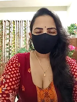 Snapshot of Payel-Sen chatting on 10-18-25, 05:14 Payel-Sen online show from 10-18-25, 05:14