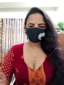 Snapshot of Payel-Sen chatting on 10-27-25, 05:06 Payel-Sen online show from 10-27-25, 05:06