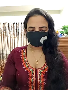 Snapshot of Payel-Sen chatting on 11-04-25, 06:29 Payel-Sen online show from 11-04-25, 06:29