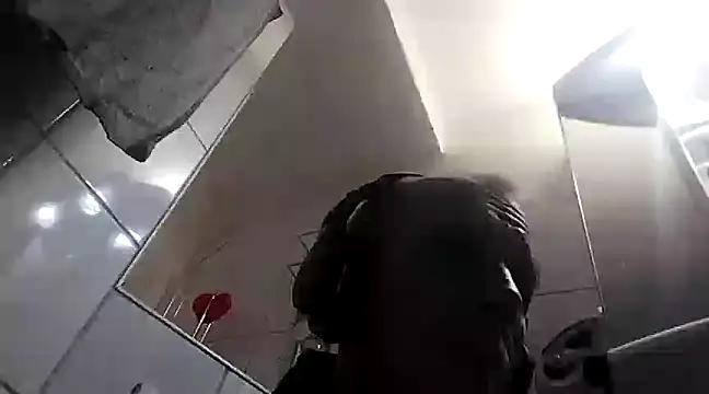 Snapshot of BongChannel chatting on 01-01-25, 04:07 BongChannel online show from 01-01-25, 04:07