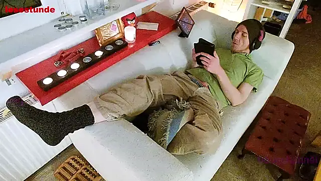 Snapshot of BongChannel chatting on 01-01-25, 07:10 BongChannel online show from 01-01-25, 07:10