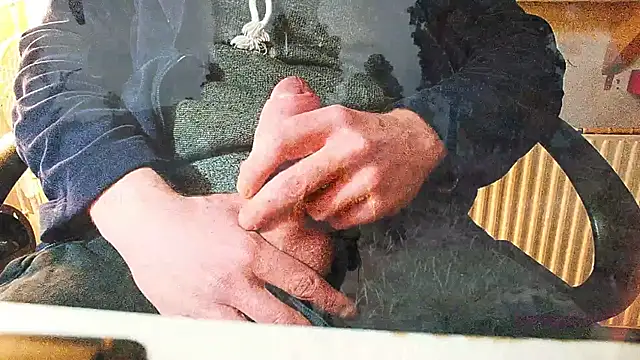 Snapshot of BongChannel chatting on 01-21-25, 03:54 BongChannel online show from 01-21-25, 03:54