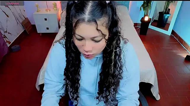 Lana stone  online show from 02-20-26, 03:14