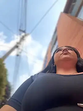 Kym Owens online show from 10-27-25, 07:18