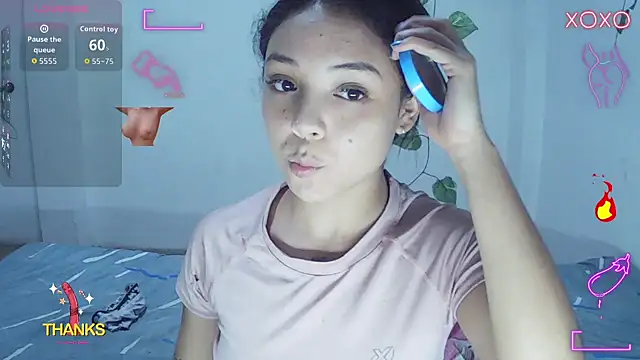 linzeysmith4 online show from 10-02-25, 02:29