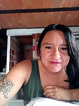 Snapshot of violeeta16 chatting on 07-11-26, 12:08 violeeta16 online show from 07-11-26, 12:08