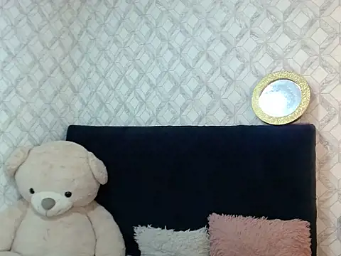 Emma-Wilson online show from 02-07-26, 12:31