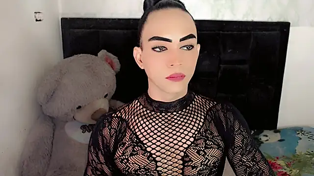 Michell Queen online show from 12-14-25, 08:41