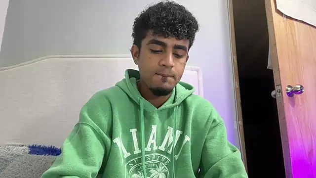 dominic brandd23 online show from 11-11-25, 08:14