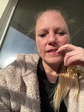 MoniqueLaFee online show from 02-19-26, 02:24