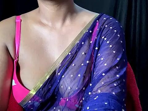 Sexy trisha  7 online show from 09-22-25, 08:27