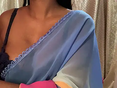 Sexy trisha  7 online show from 04-13-26, 06:57