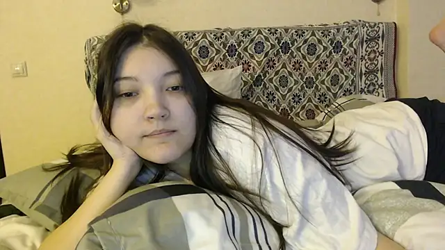 AlisaDevis online show from 12-15-24, 11:12