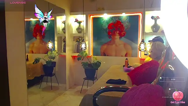 lorenapinto online show from 11-08-25, 08:07