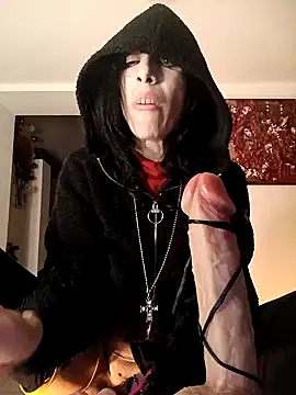 freyamoret online show from 12-18-24, 05:10