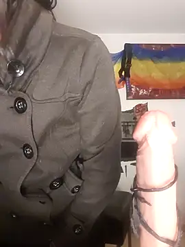 freyamoret online show from 10-14-25, 04:02