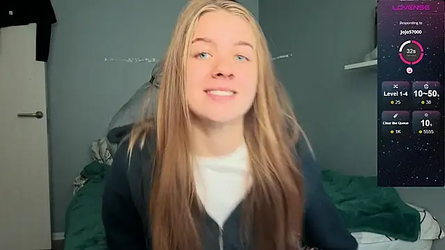 candy maggie online show from 10-01-25, 08:42