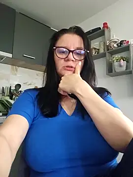 KristenVega online show from 03-29-26, 11:10