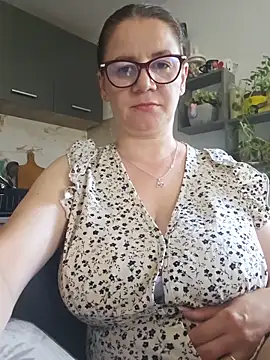 KristenVega online show from 06-17-26, 07:55
