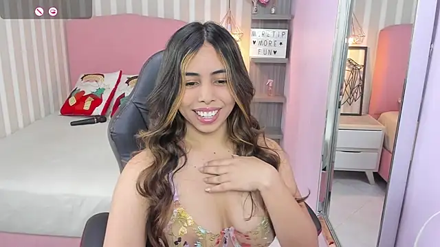AMELIETARSON online show from 12-18-24, 07:30