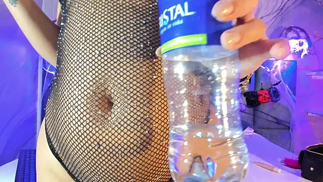 Snapshot of Ninakravis chatting on 10-04-25, 07:12 Ninakravis online show from 10-04-25, 07:12