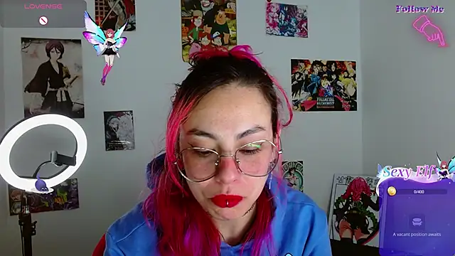 Snapshot of natasha_laulau chatting on 02-05-25, 01:15 natasha laulau online show from 02-05-25, 01:15