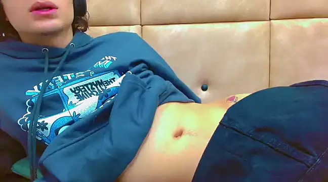 Sr BonnyEthan online show from 12-28-24, 04:52